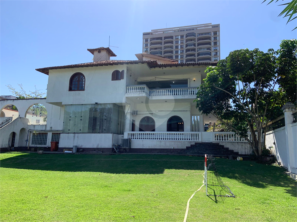 CASA em BARRA DA TIJUCA