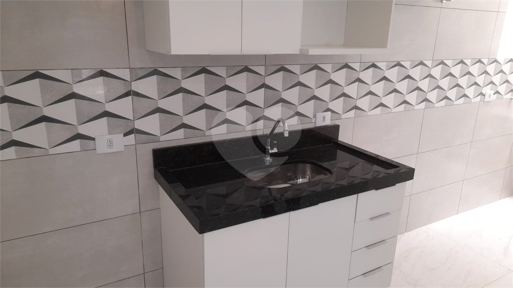 APARTAMENTO em TREMEMBÉ