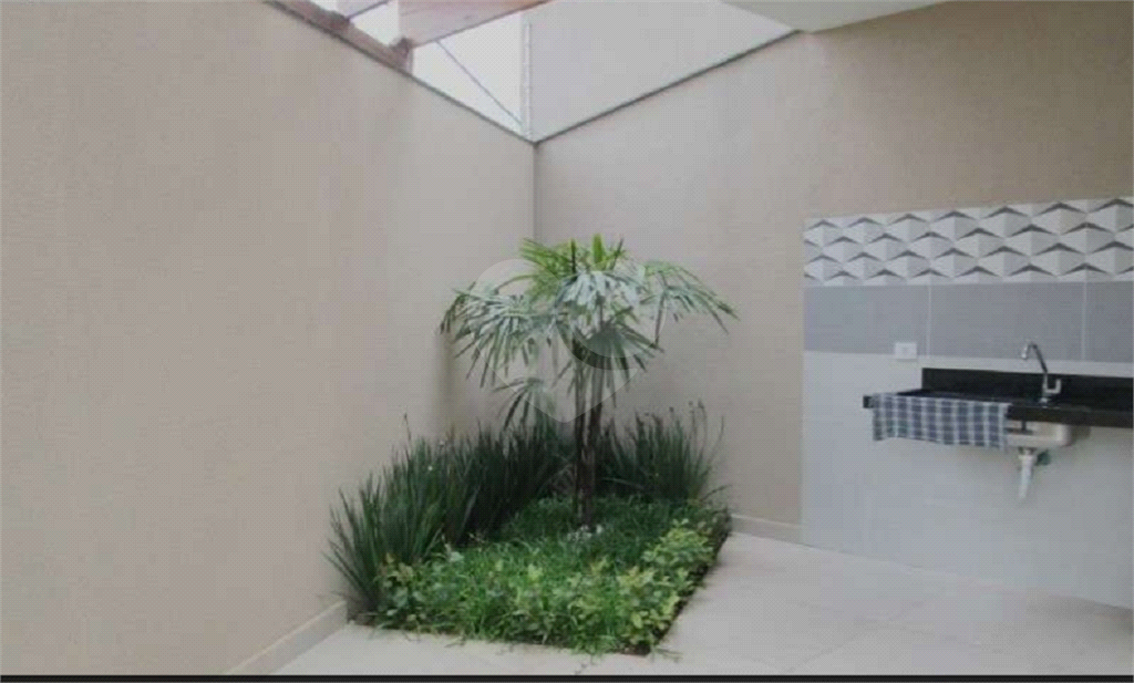 APARTAMENTO em TREMEMBÉ