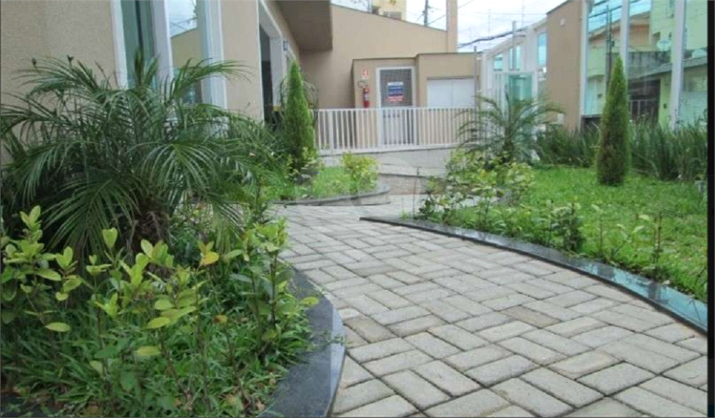 APARTAMENTO em TREMEMBÉ