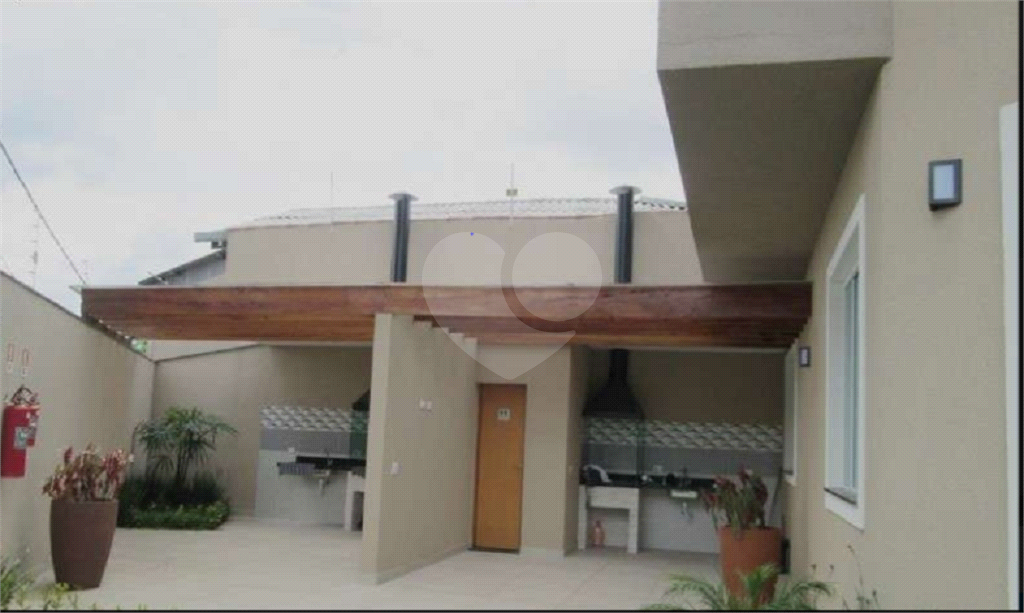 APARTAMENTO em TREMEMBÉ