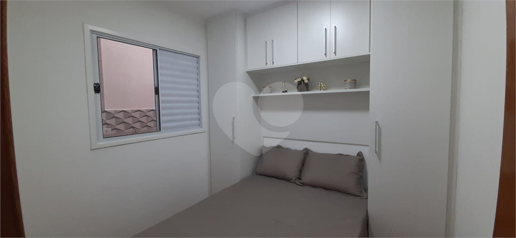 Apartamento à venda com 2 quartos, 40m² - Foto 14