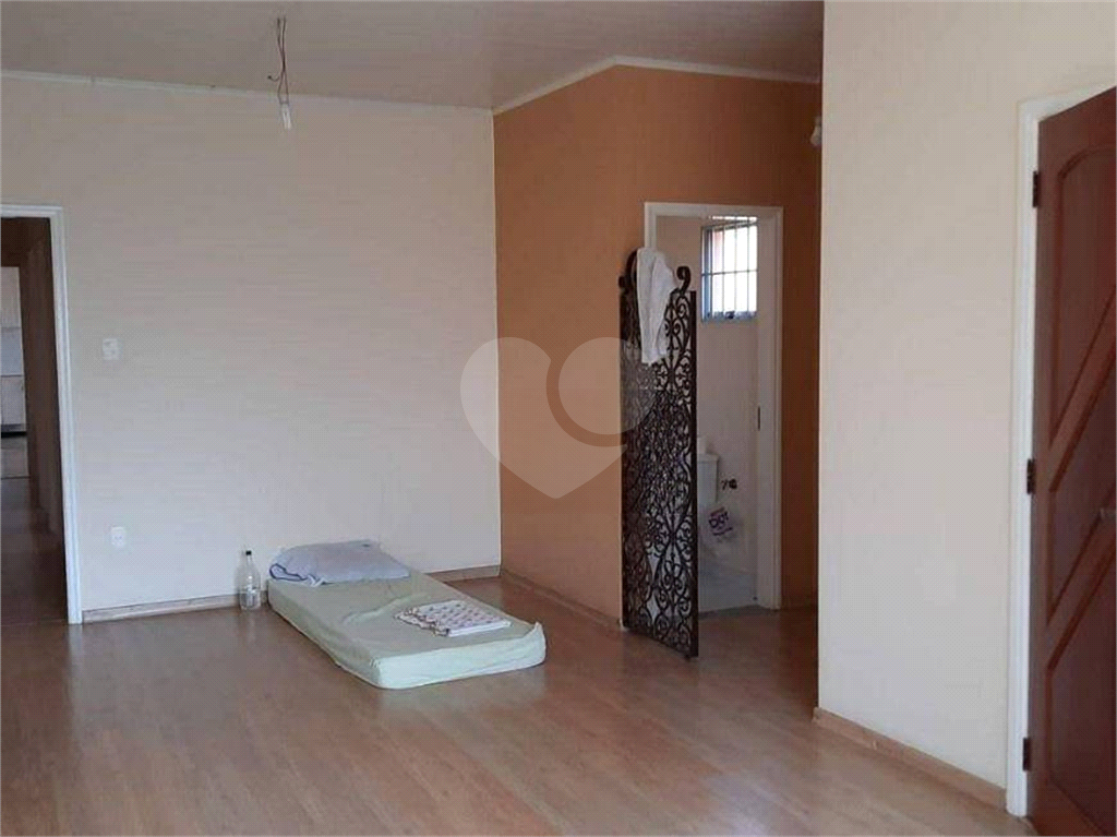 Casa à venda com 3 quartos, 159m² - Foto 8