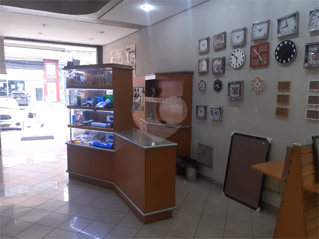 Salão Comercial  700 m²  -   Vila  Diva   