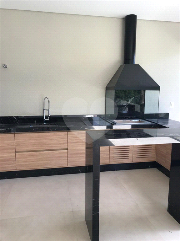 Casa à venda com 3 quartos, 320m² - Foto 15