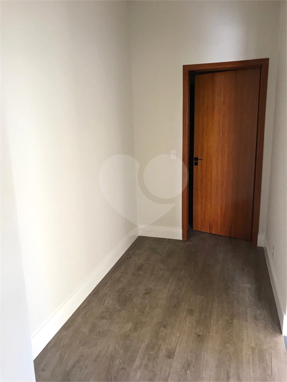 Casa à venda com 3 quartos, 320m² - Foto 40