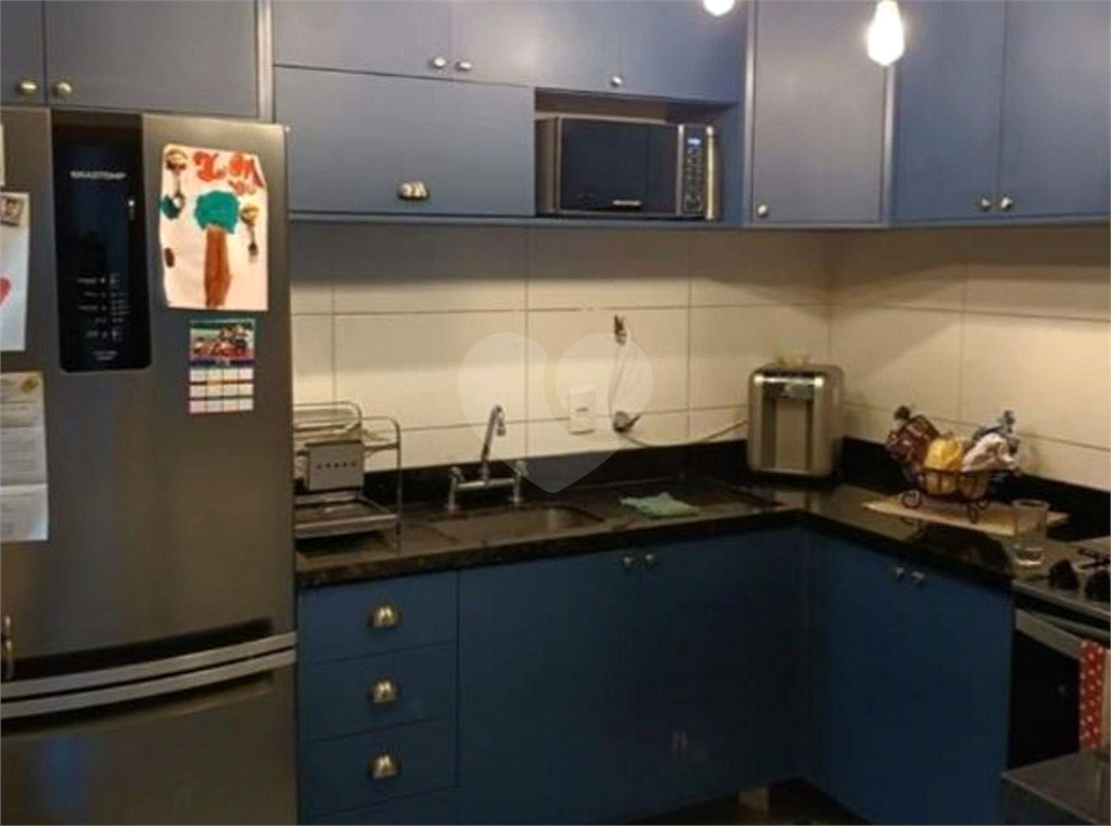 APARTAMENTO em HIGIENÓPOLIS