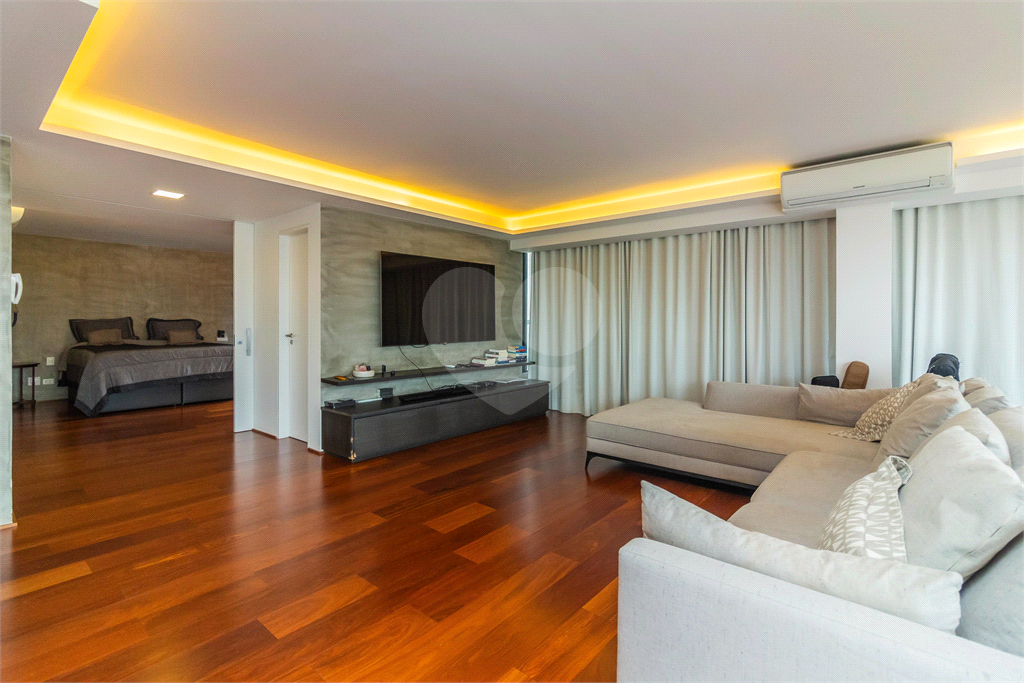 APARTAMENTO em VILA MADALENA