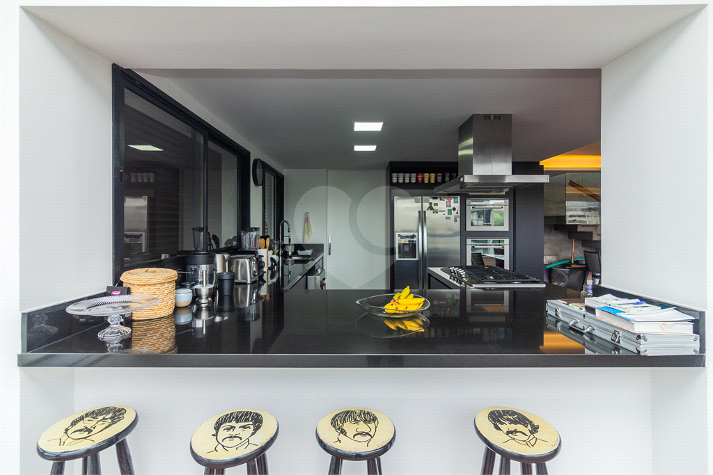 APARTAMENTO em VILA MADALENA