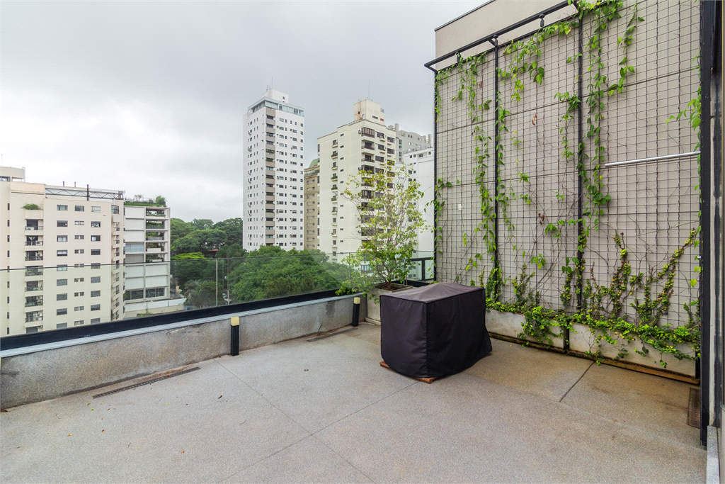 APARTAMENTO em VILA MADALENA