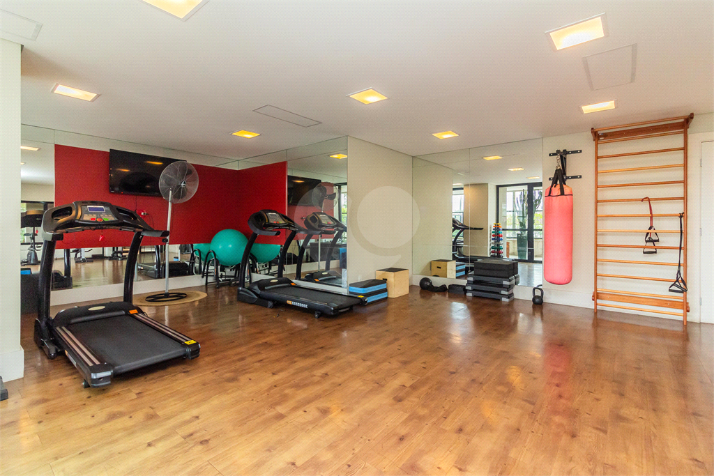 APARTAMENTO em VILA MADALENA