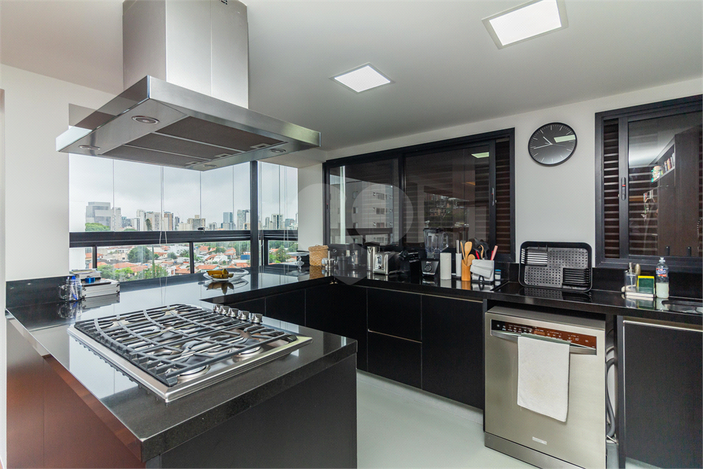 APARTAMENTO em VILA MADALENA