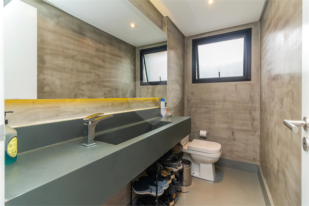 APARTAMENTO em VILA MADALENA