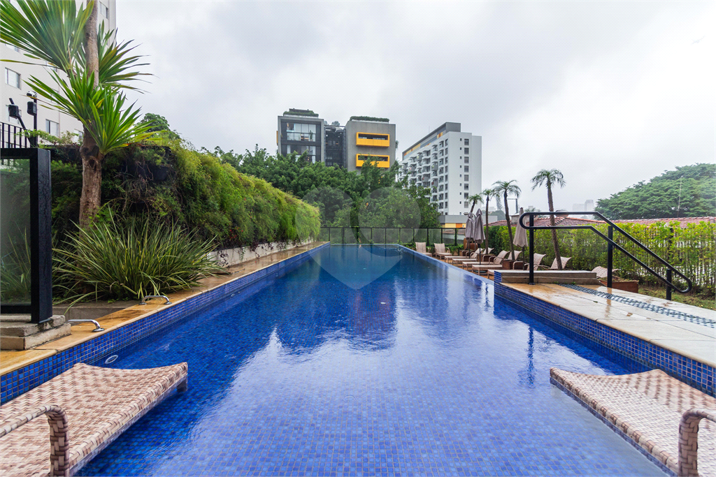 APARTAMENTO em VILA MADALENA