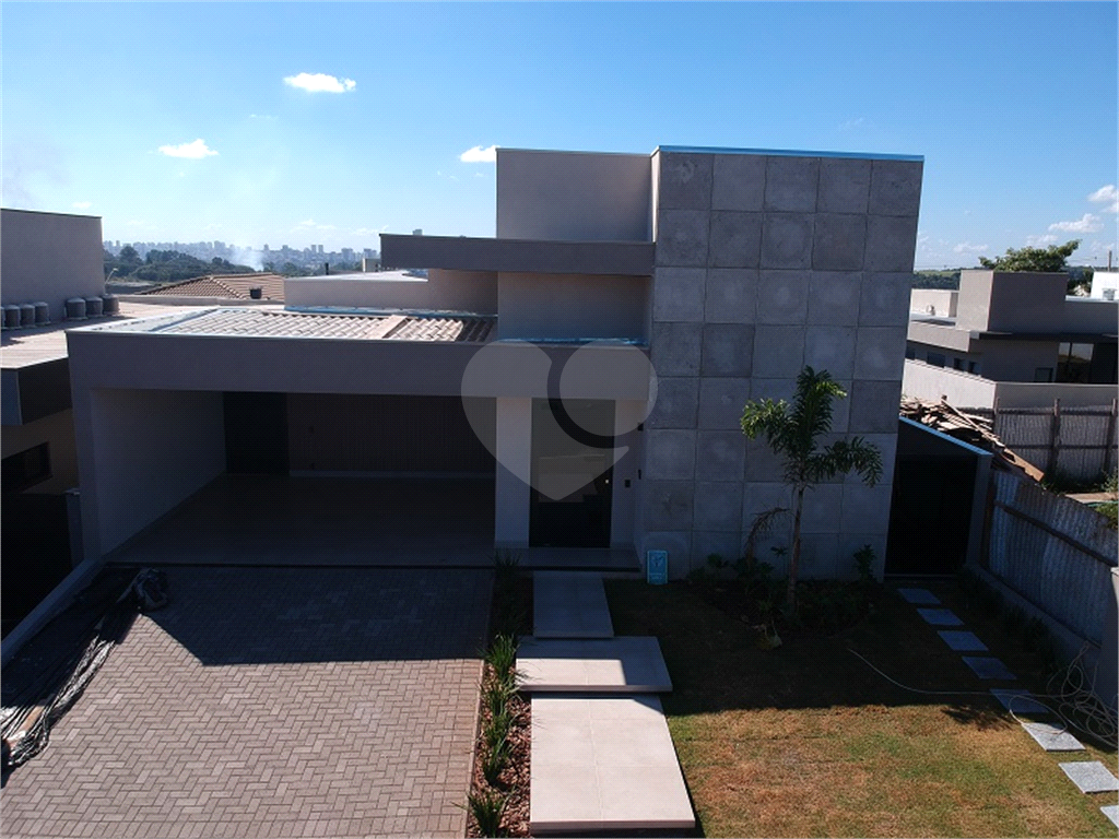 Casa à venda com 3 quartos, 207m² - Foto 5