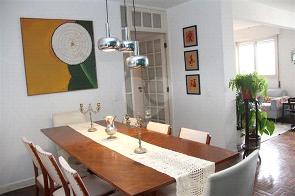 Imovel de 115m² ampla sala de estar, 3 quartos, 1 vaga Jardim América
