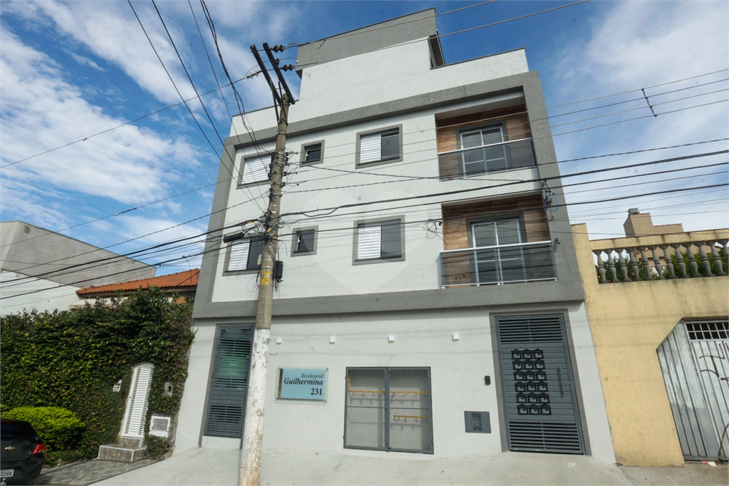 Apartamento novo, ótima localização, a venda, 70m², 2 dorm e 2 áreas externas.