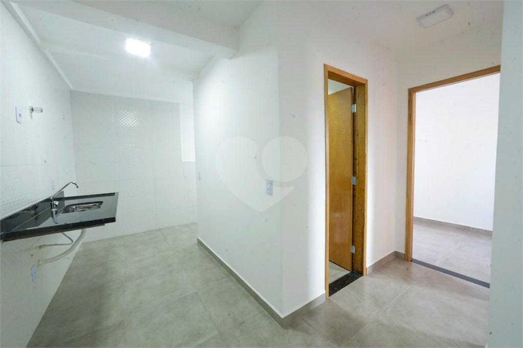 Apartamento novo, ótima localização, a venda, 70m², 2 dorm e 2 áreas externas.