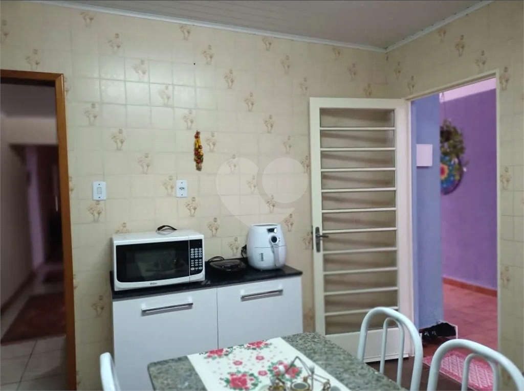 Duas casas no mesmo terreno no Limão