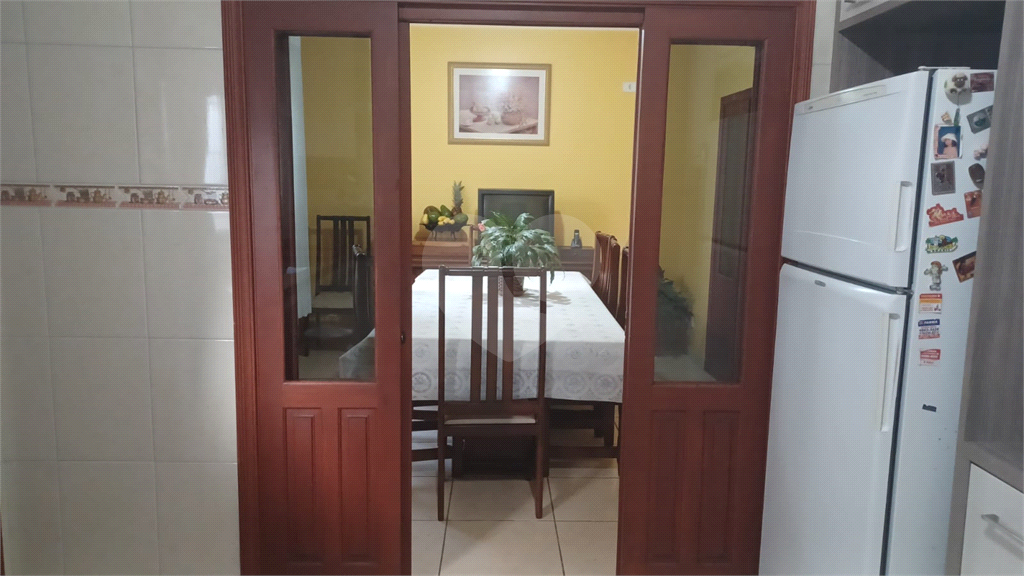 Casa Térrea no Lago dos Patos. 