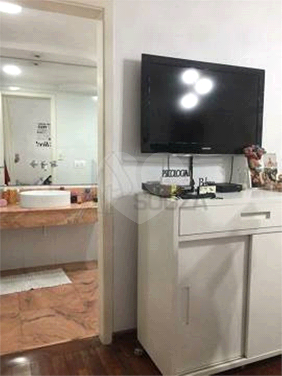 Tucuruvi Casa à venda de Alto Padrão em Condomínio Fechado tem 365 m² com piscina e espaço gourmet!!