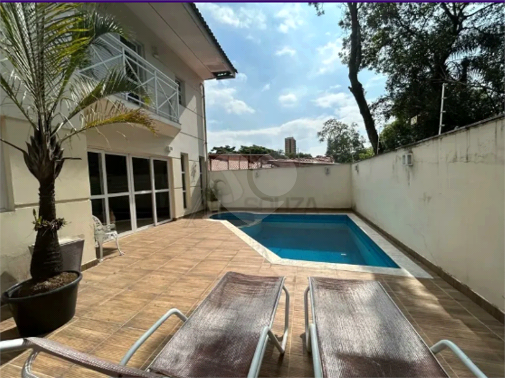 Tucuruvi Casa à venda de Alto Padrão em Condomínio Fechado tem 365 m² com piscina e espaço gourmet!!