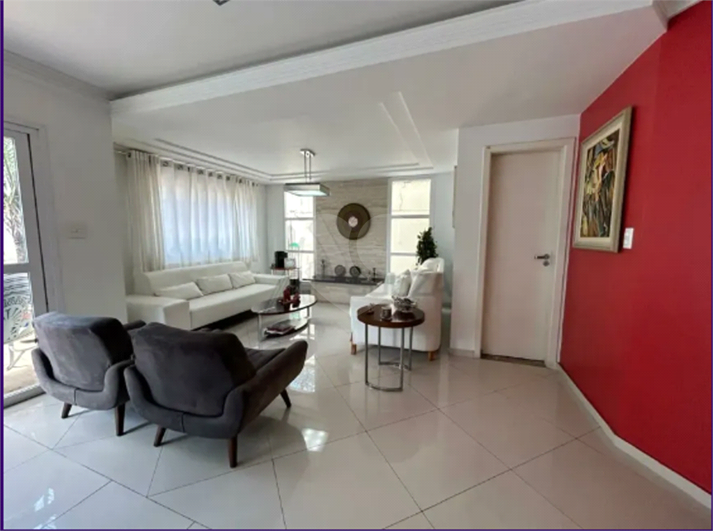 Tucuruvi Casa à venda de Alto Padrão em Condomínio Fechado tem 365 m² com piscina e espaço gourmet!!