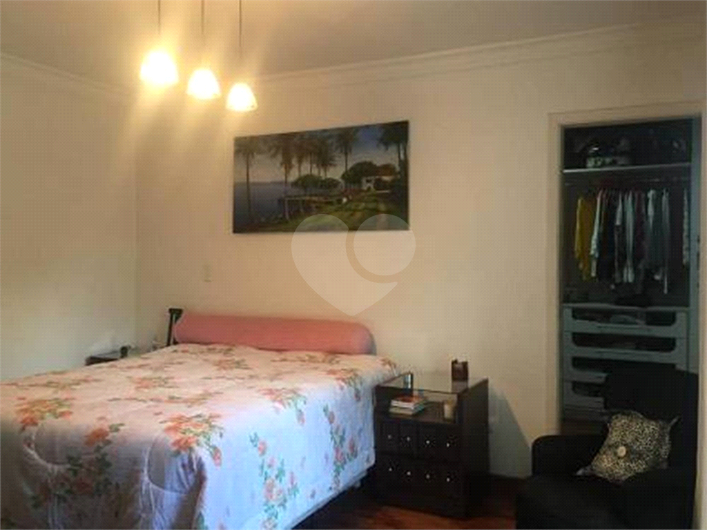Tucuruvi Casa à venda de Alto Padrão em Condomínio Fechado tem 365 m² com piscina e espaço gourmet!!
