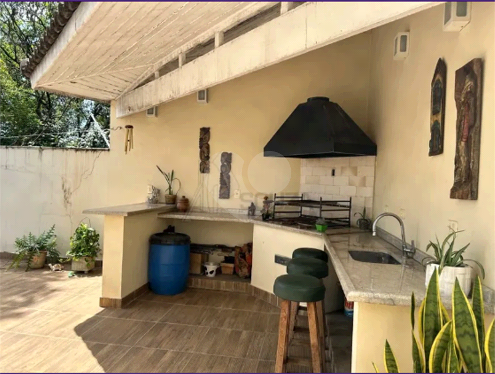 Tucuruvi Casa à venda de Alto Padrão em Condomínio Fechado tem 365 m² com piscina e espaço gourmet!!