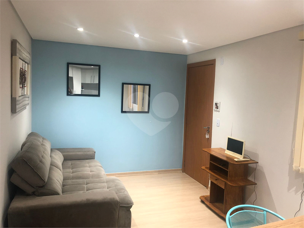 Apartamento à venda com 2 quartos, 40m² - Foto 2