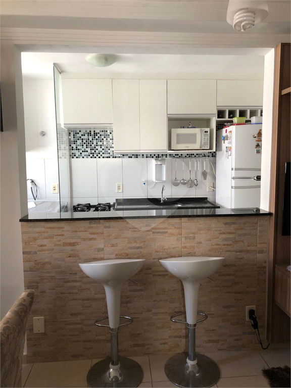 Apartamento à venda com 2 quartos, 47m² - Foto 3