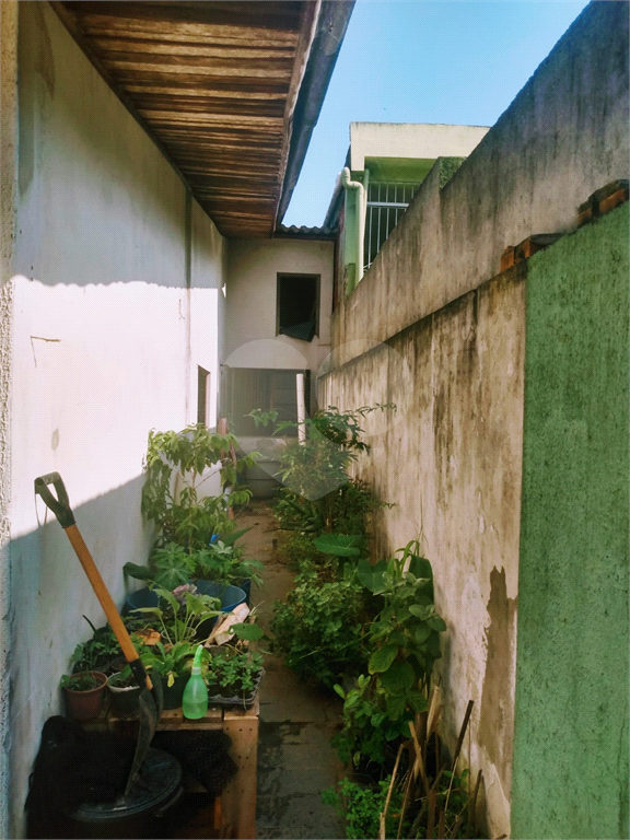 Casa Ribeirão Pires 3 dormitórios quartos - vaga - 2 salas - Quintal - 
