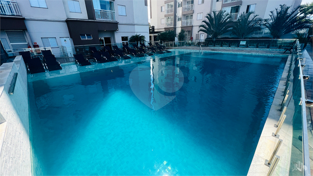 Apartamento com 3 dormitórios em condomínio clube na Vila Guilherme