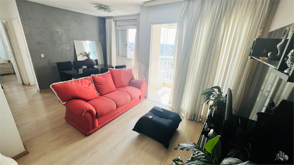 Apartamento com 3 dormitórios em condomínio clube na Vila Guilherme