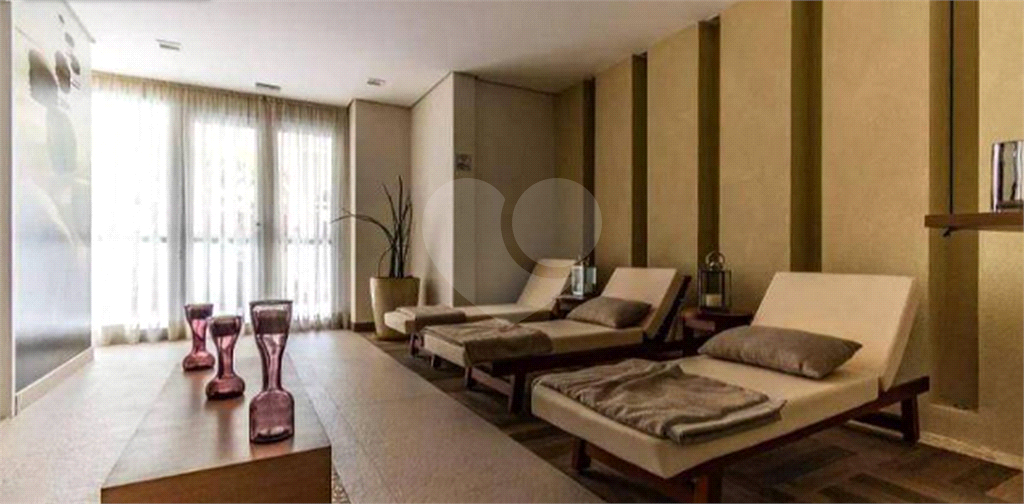 Apartamento de Cobertura em Pinheiros com 2 quartos, 2 vagas