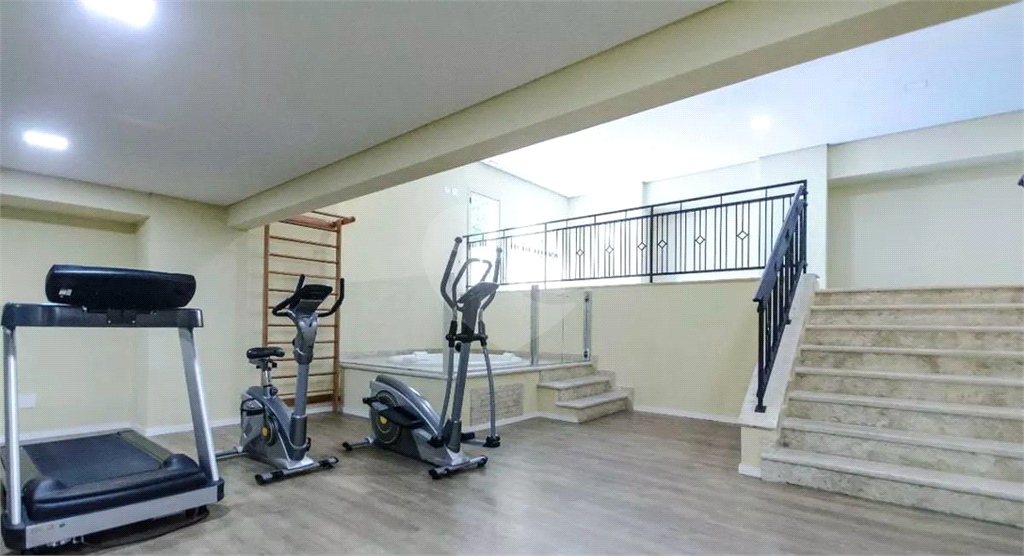 APARTAMENTO em SANTANA