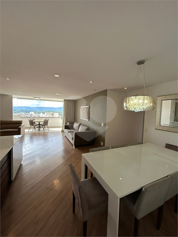 APARTAMENTO em SANTANA