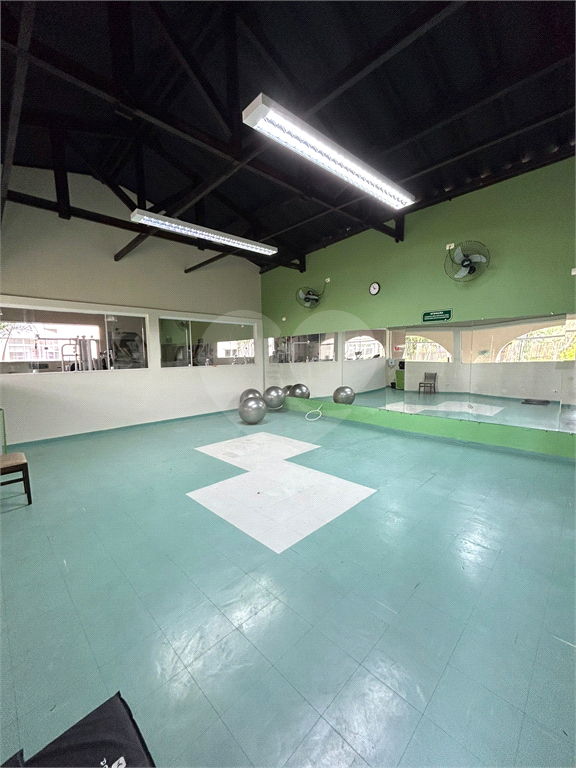 APARTAMENTO em SANTANA