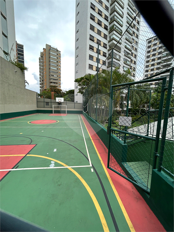 APARTAMENTO em SANTANA