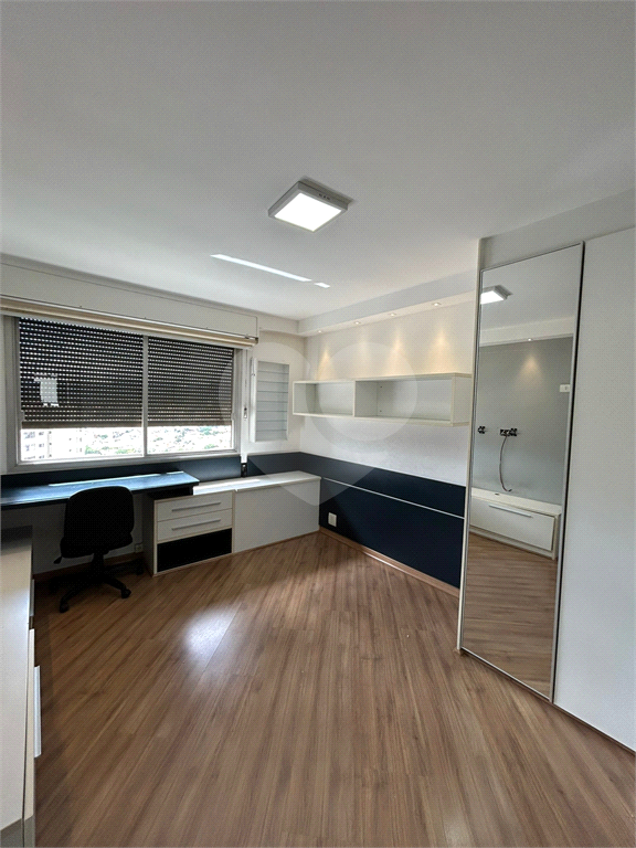 APARTAMENTO em SANTANA