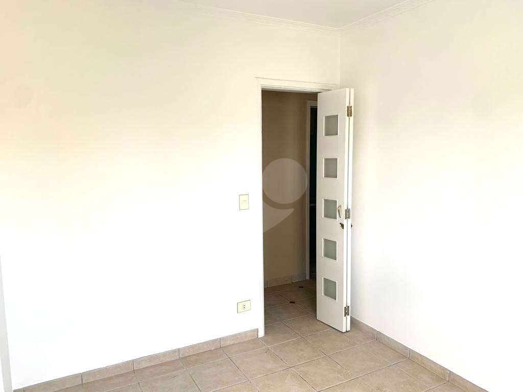 Apartamento à venda com 3 quartos, 78m² - Foto 17