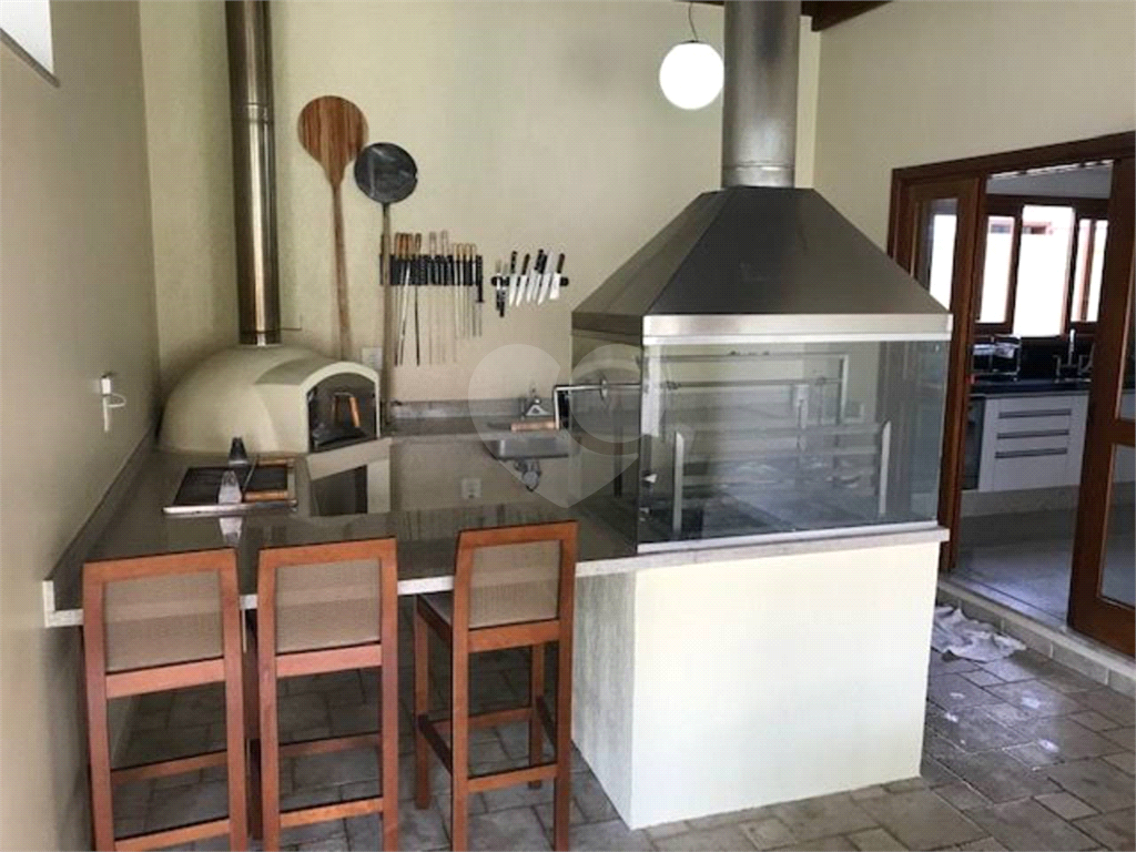 Casa de Condôminio Maravilhosa em Aldeia da Serra