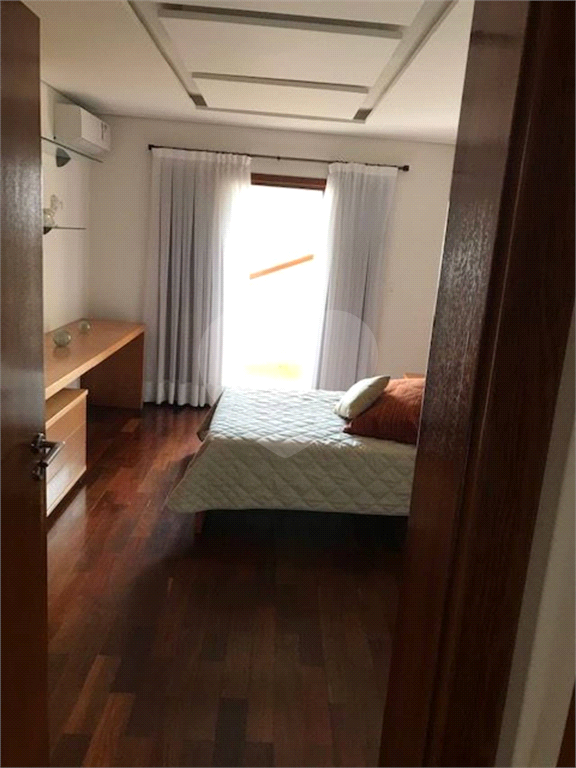 Casa de Condôminio Maravilhosa em Aldeia da Serra