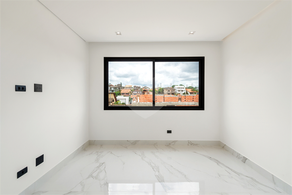 CASA MODERNA E PRONTA PARA MORAR - SAO PAULO II