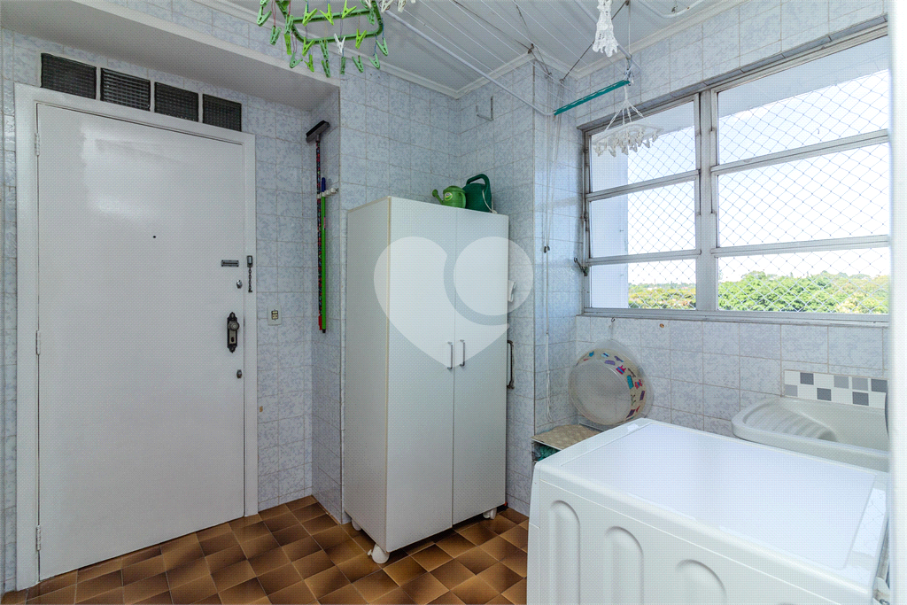 APARTAMENTO em ALTO DA BOA VISTA