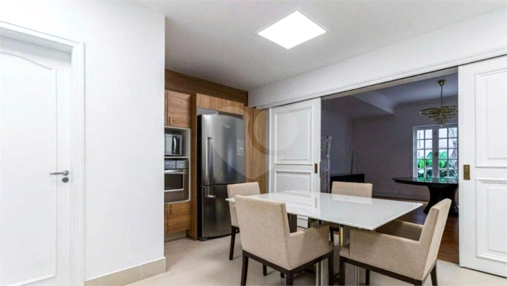 Casa para Venda e Locação no Jardim Paulistano 