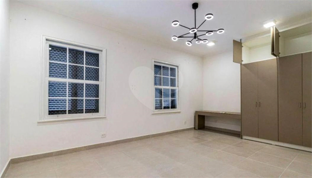 Casa para Venda e Locação no Jardim Paulistano 