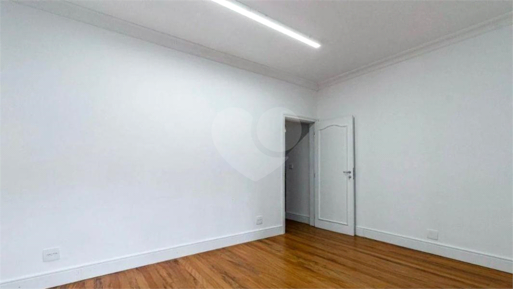 Casa para Venda e Locação no Jardim Paulistano 