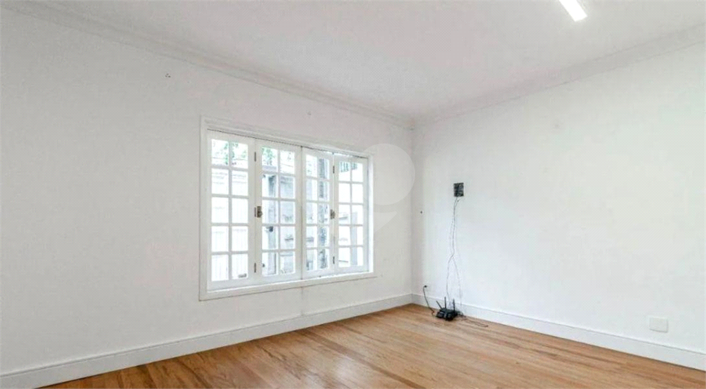 Casa para Venda e Locação no Jardim Paulistano 