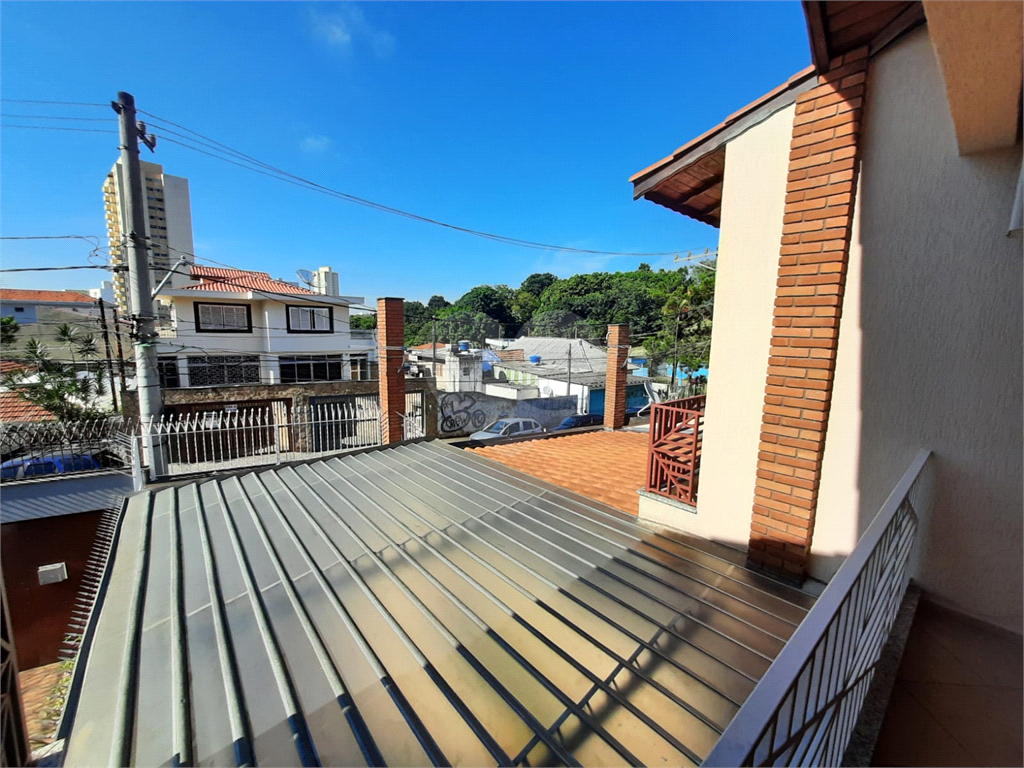 Excelente Sobrado com 2 amplas suítes